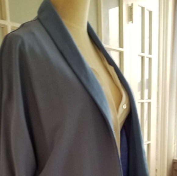 Jacket - Picture 2 of 4